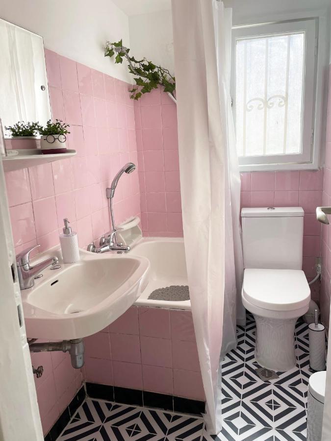 The Coziest Apartment In Atene Esterno foto